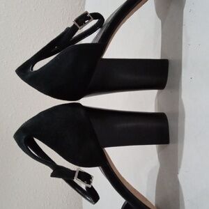 Circa Joan&David 8.5 Black Forma Heels